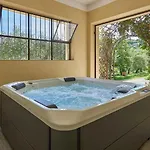 Il Boschetto Villa
